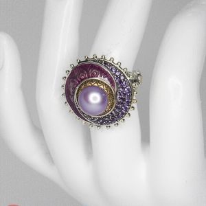 💜  *Barbara Bixby* Lavender Pearl w/ Pave Amethyst Enamel Ring, size 6.